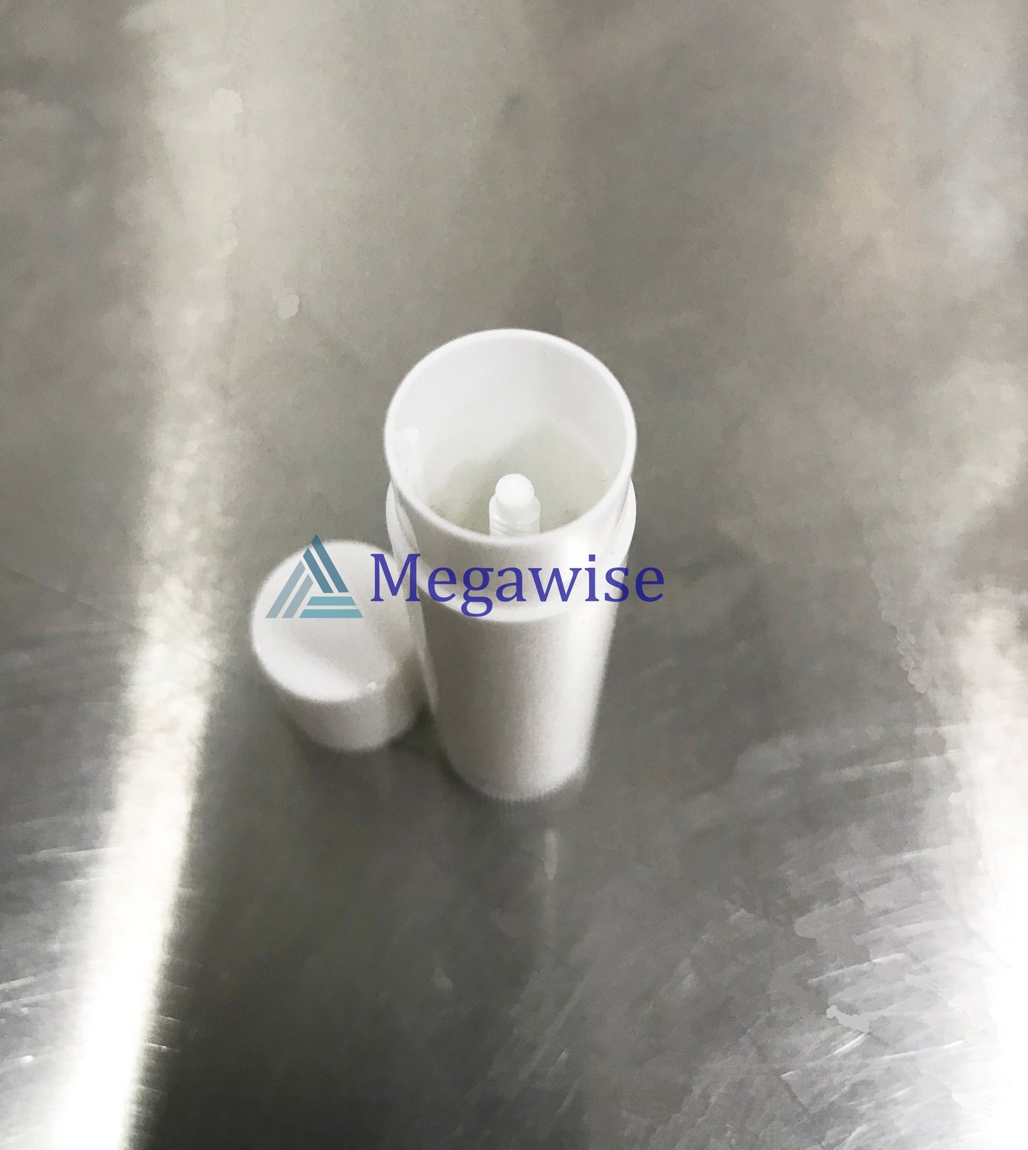 5ml Lip Balm Plastic White Barrel