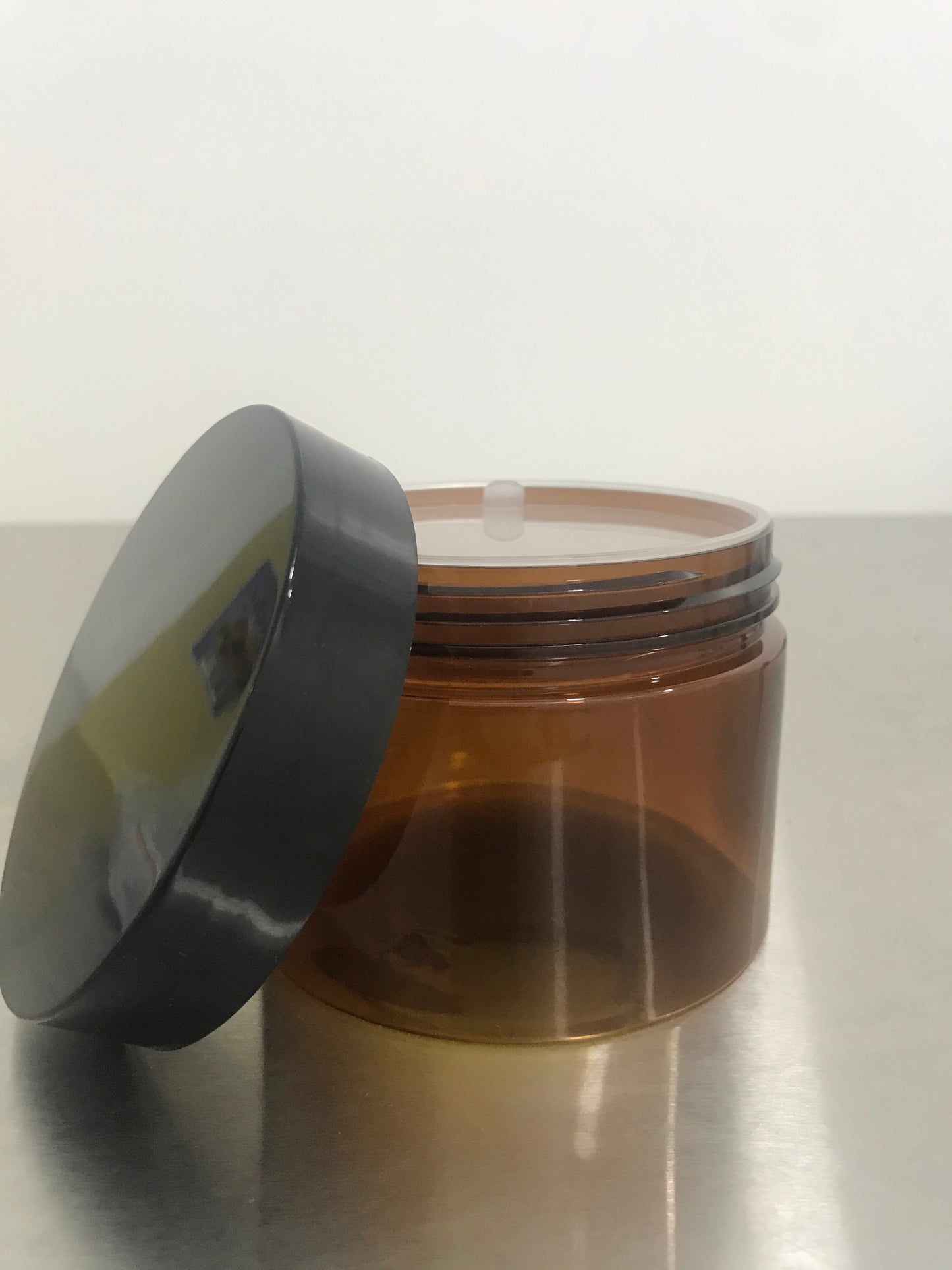 300g Plastic Amber Jar Plastic Black Cap